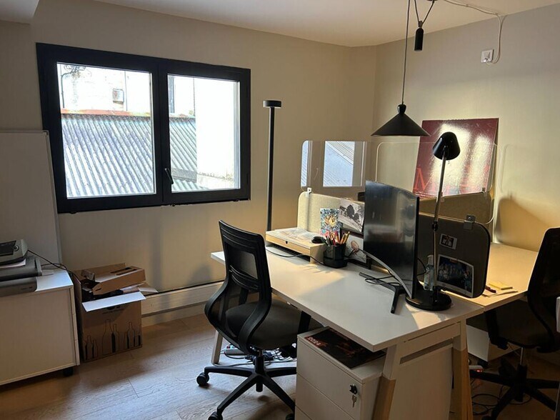 Bureau dans Bordeaux à louer - Photo de l’immeuble – Image 3 sur 11