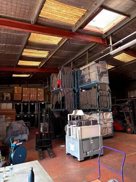 Industriel/Logistique dans Contes à louer - Photo de l’immeuble – Image 3 sur 4