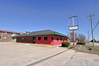 Plus de détails pour 1640 1st St W, Independence, IA - Local commercial à vendre