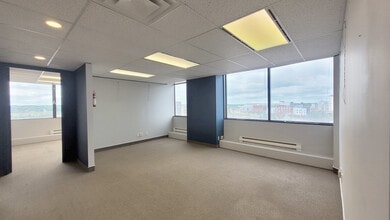 860 Main St, Moncton, NB à louer Photo intérieure– Image 2 sur 7