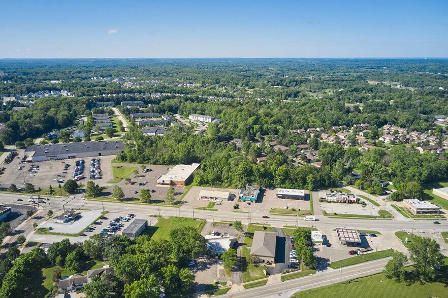 9081 State Route 14, Streetsboro, OH à louer - Photo de l’immeuble – Image 3 sur 10