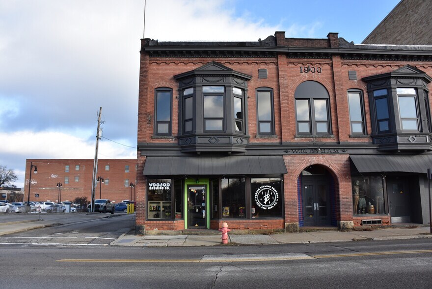 215 Arch St, Meadville, PA à vendre - Photo de l’immeuble – Image 2 sur 32