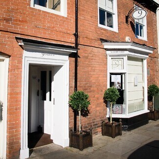 Plus de détails pour No. 9 Church St, Stratford Upon Avon - Local commercial à louer
