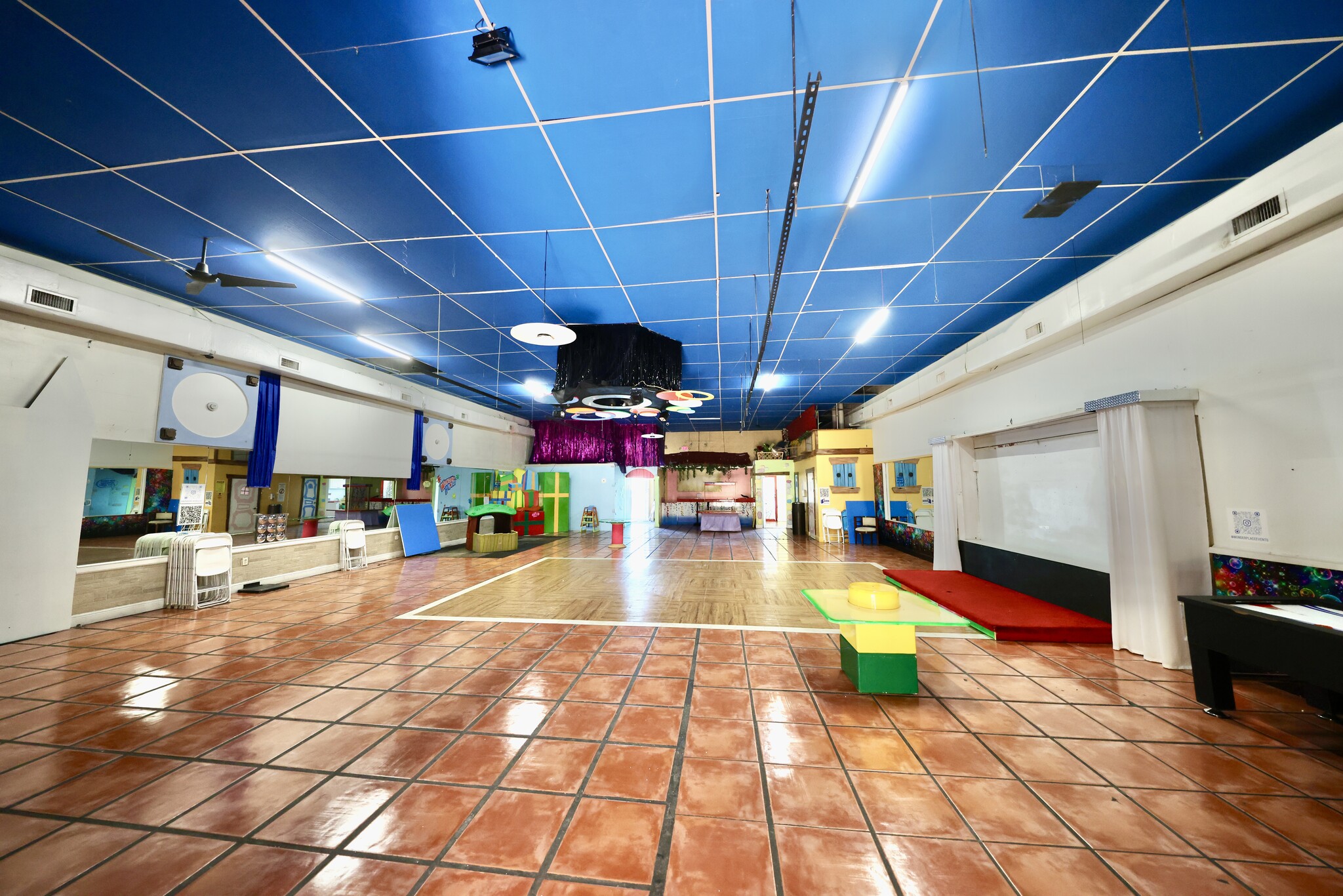 774-798 W 84th St, Hialeah, FL à louer Photo intérieure– Image 1 sur 8