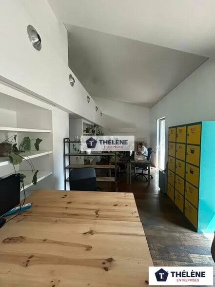 Bureau dans Montpellier à louer - Photo de l’immeuble – Image 3 sur 11