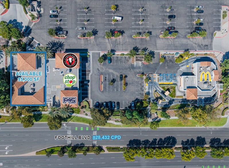 Foothill Blvd, Rancho Cucamonga, CA à louer - Photo de l’immeuble – Image 2 sur 18