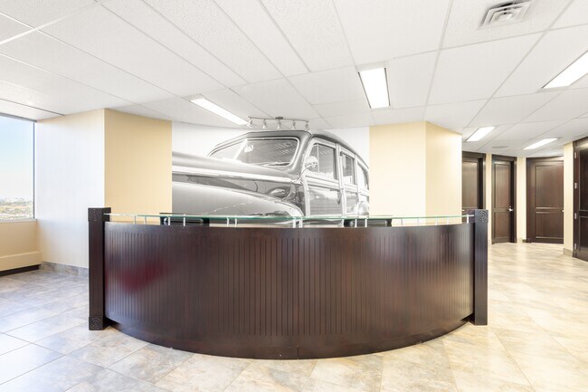 Plus de détails pour 903 8th Ave SW, Calgary, AB - Coworking à louer
