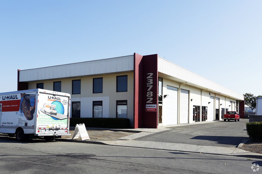 23782 Connecticut St, Hayward, CA à louer - Photo de l’immeuble – Image 3 sur 3