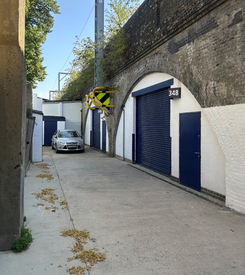 338-349 Thorpe Rd, Londres à louer Photo de l’immeuble– Image 1 sur 3