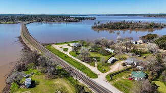 Plus de détails pour 116 Steinback Ave, Trinity, TX - Spécialisé à vendre