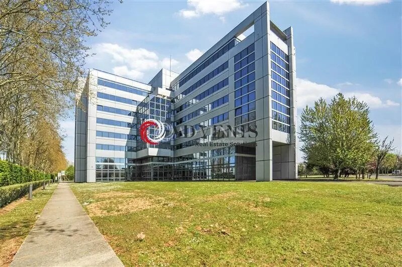 Bureau dans Villepinte à louer - Photo de l’immeuble – Image 3 sur 3