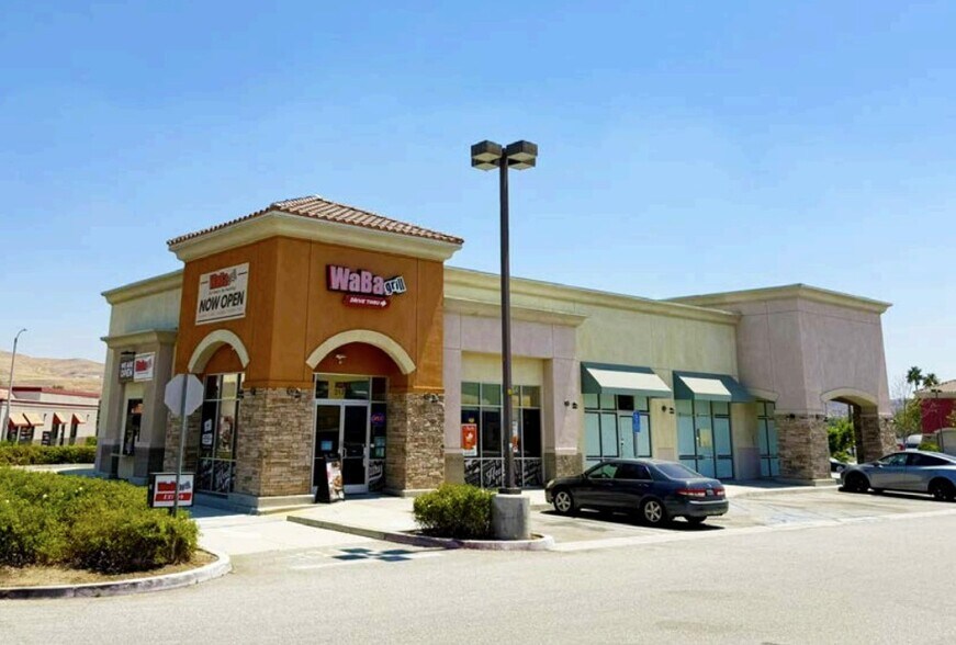 31731-31739 Castaic Rd, Castaic, CA à vendre - Photo principale – Image 1 sur 2