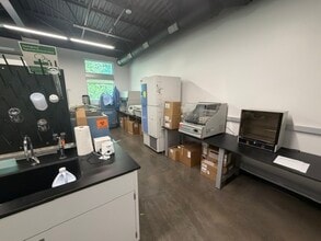 308 E Vine Dr, Fort Collins, CO à louer Photo intérieure– Image 2 sur 2