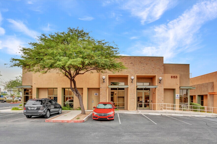 6153 S Rainbow Blvd, Las Vegas, NV à vendre - Photo de l’immeuble – Image 1 sur 11