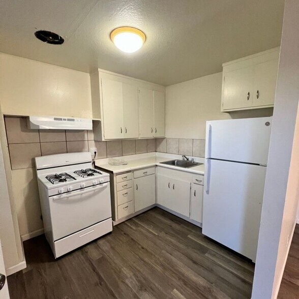 5366 St Mark Ave, Newark, CA à vendre - Photo de l’immeuble – Image 3 sur 19
