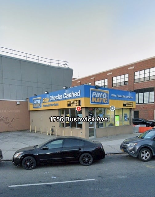 1756 Bushwick Ave, Brooklyn, NY à louer Photo de l’immeuble– Image 1 sur 8