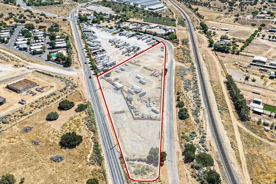 2450 Soledad Canyon Rd, Acton, CA à vendre - Photo de l’immeuble – Image 2 sur 6