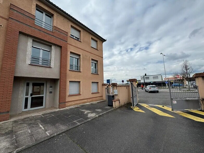 Bureau dans Tournefeuille à louer - Photo de l’immeuble – Image 2 sur 10