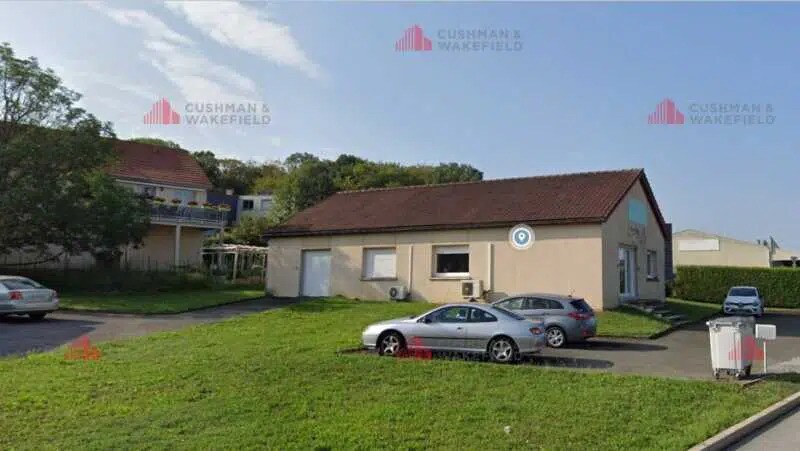 Bureau dans Châtillon-le-Duc à louer - Photo de l’immeuble – Image 1 sur 3