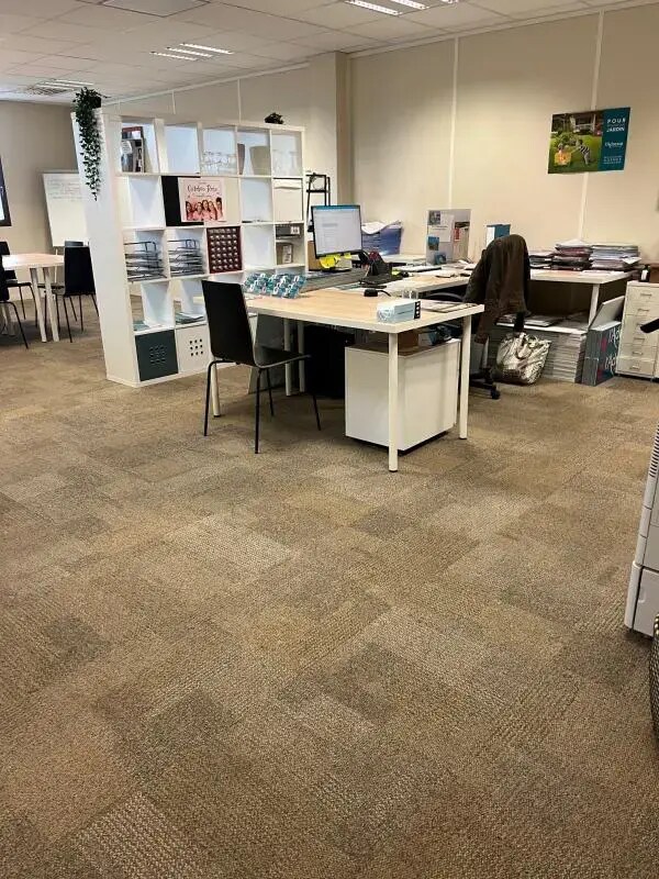 Plus de détails pour Bureau à louer