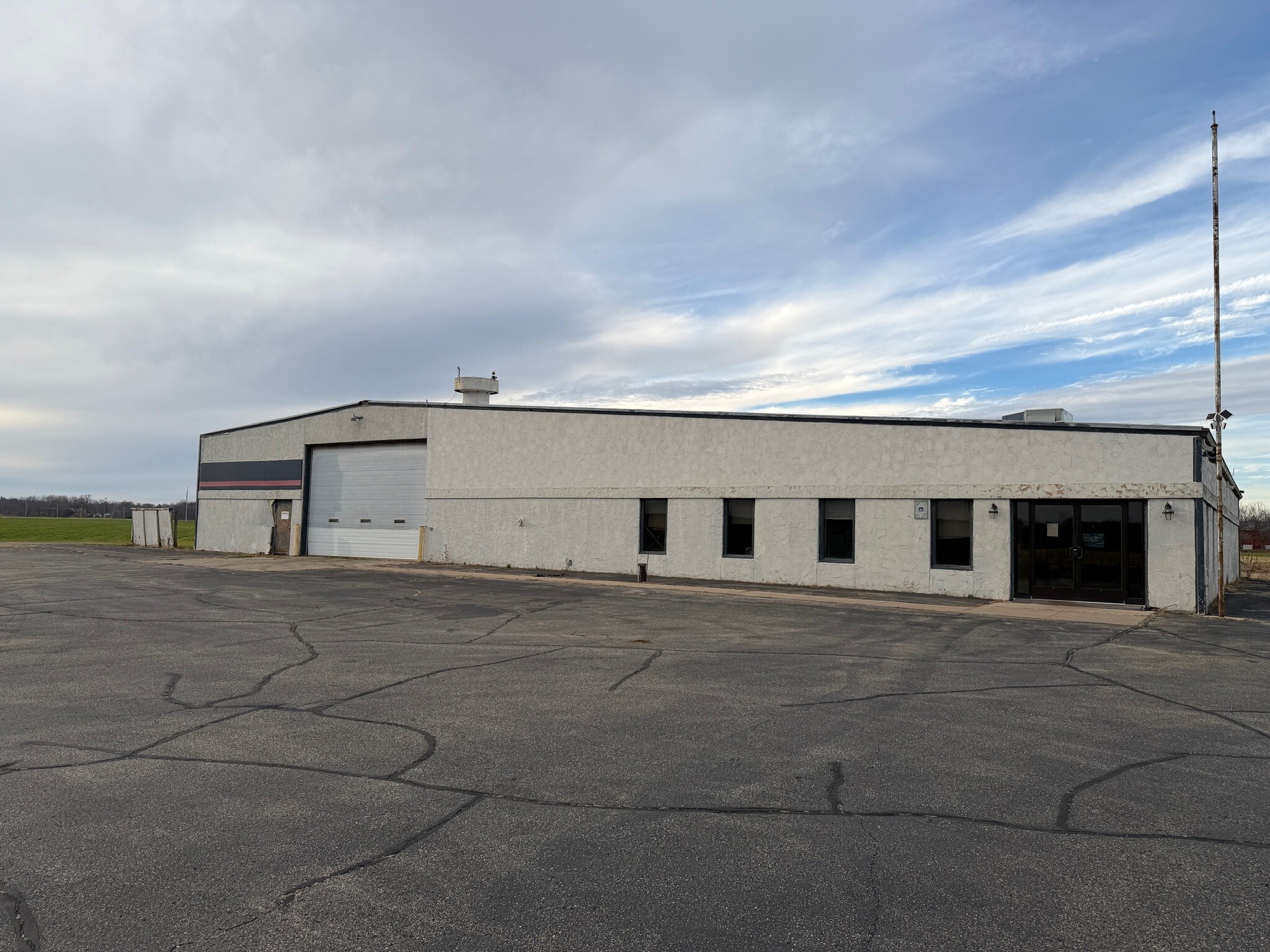4414 State Road 92, Brooklyn, WI à louer Photo principale– Image 1 sur 34