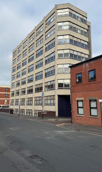 Guildhall St, Preston à louer Photo de l’immeuble– Image 1 sur 9