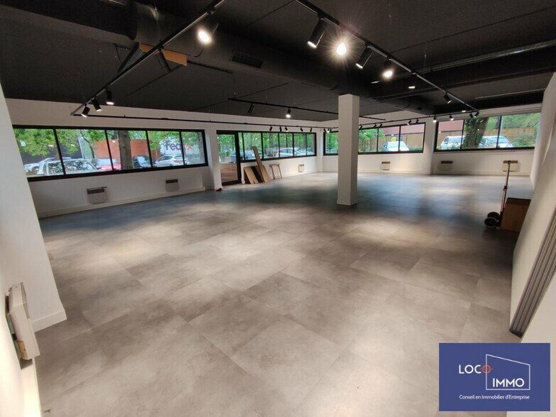 Bureau dans Mérignac à louer - Photo de l’immeuble – Image 2 sur 4