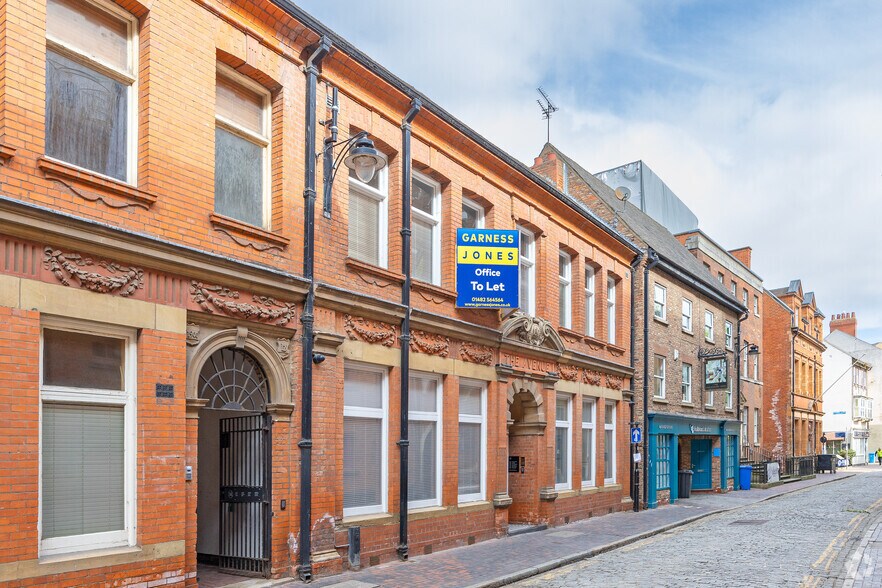 157 High St, Hull à louer - Photo de l’immeuble – Image 2 sur 2