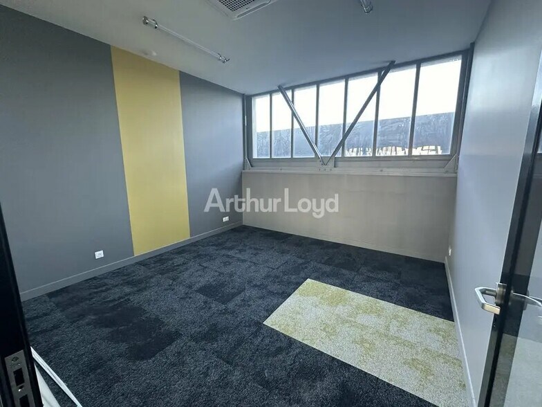 Bureau dans Reims à louer - Photo intérieure – Image 3 sur 5