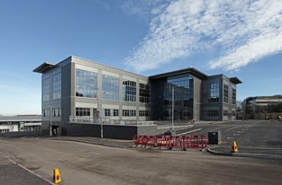 Pavilion 3 - Immobilier d'entreprise
