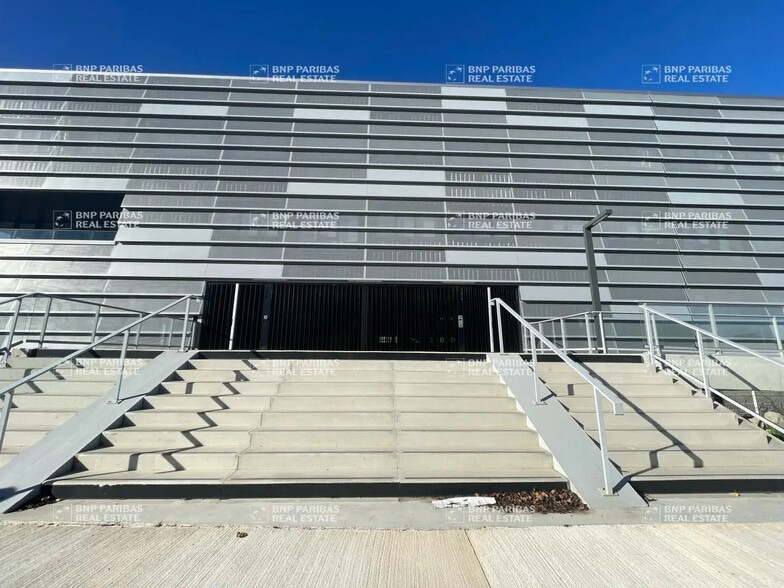 Bureau dans Montpellier à louer - Photo de l’immeuble – Image 2 sur 25