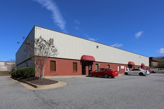 Plus de détails pour 1340 Oak Industrial Ln, Cumming, GA - Industriel/Logistique à louer