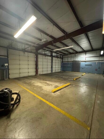 3000 Industrial Dr, Freeport, IL à vendre - Photo de l’immeuble – Image 2 sur 6