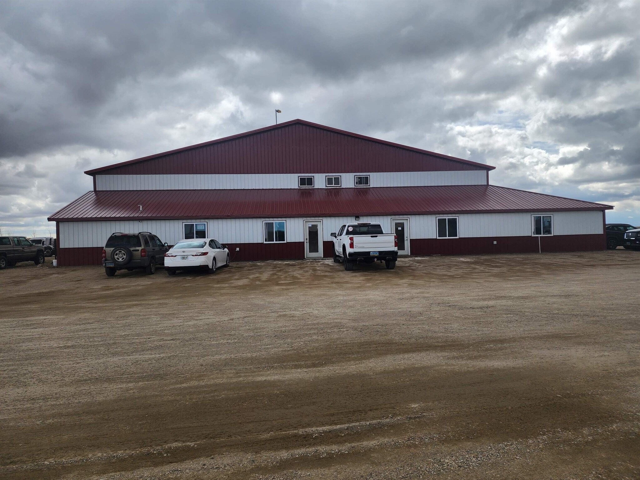 6619 62 1/2 Ave NW, Blaisdell, ND à vendre Photo de l’immeuble– Image 1 sur 30