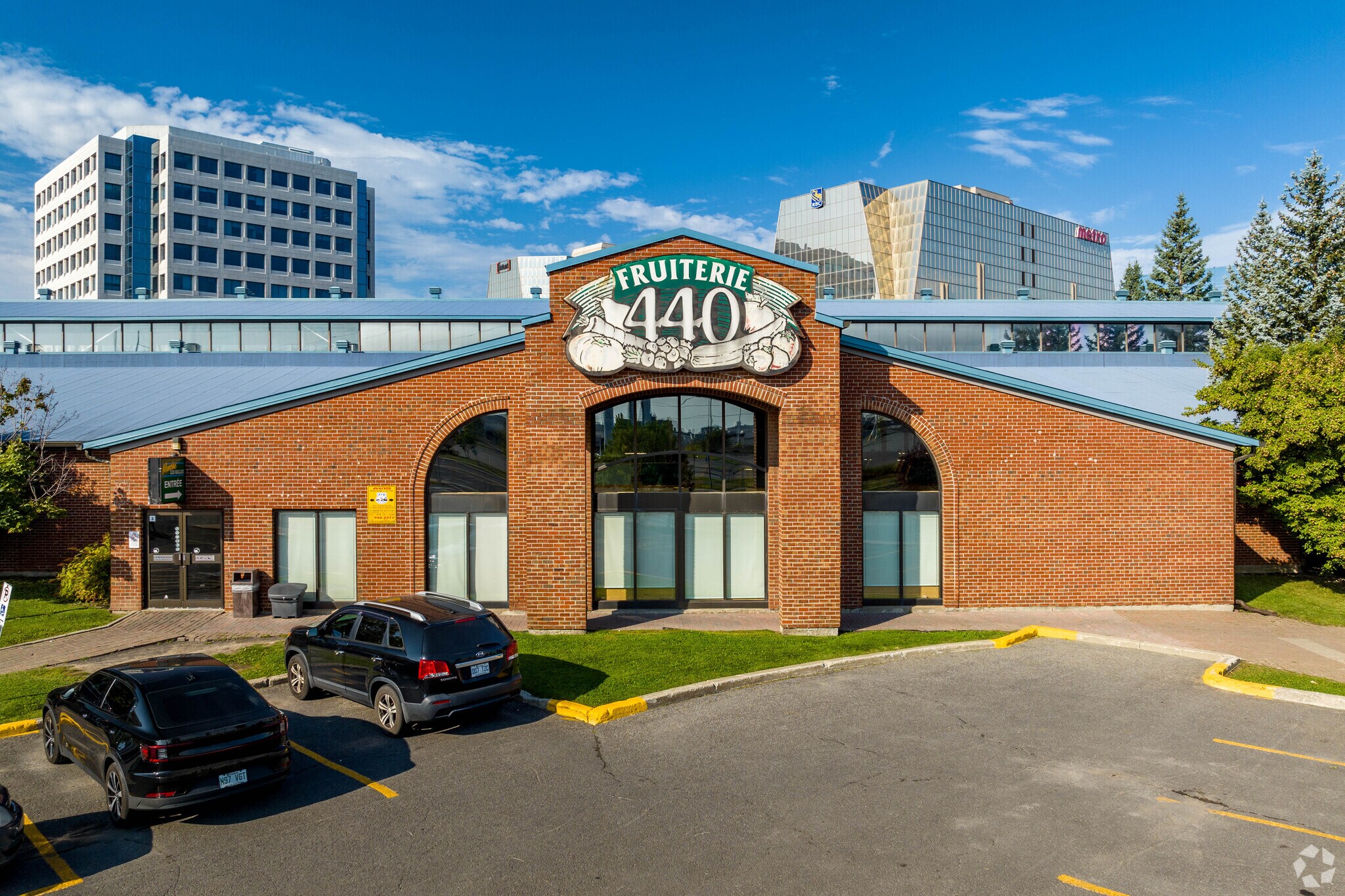 7500 Boul Les Galeries D'Anjou, Montréal, QC à louer Aérien– Image 1 sur 13
