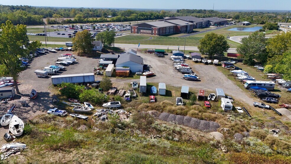 722 US 68 S, Xenia, OH à vendre - Photo de l’immeuble – Image 2 sur 32