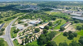 Plus de détails pour 2008-2012 Fisher St, Goldthwaite, TX - Spécialisé à vendre