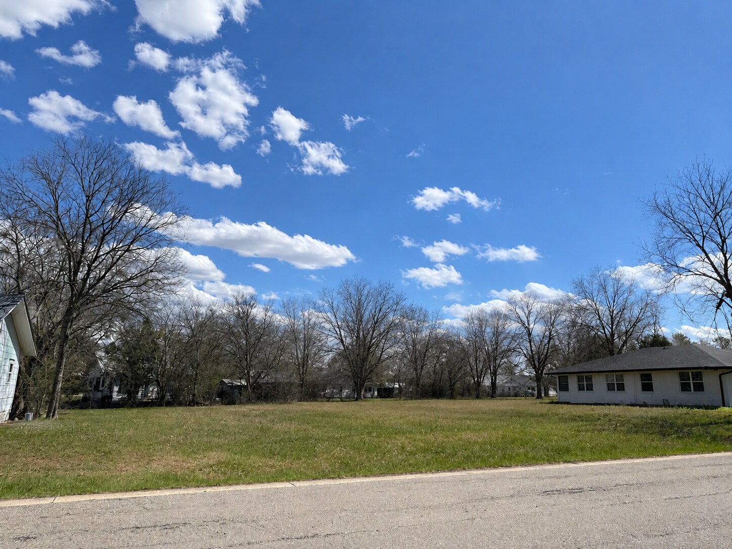 N Railroad St, Buda, TX à vendre Autre– Image 1 sur 4