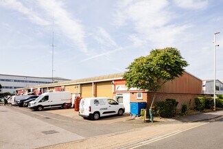Plus de détails pour 12 Betam Rd, Hayes - Industriel/Logistique à louer