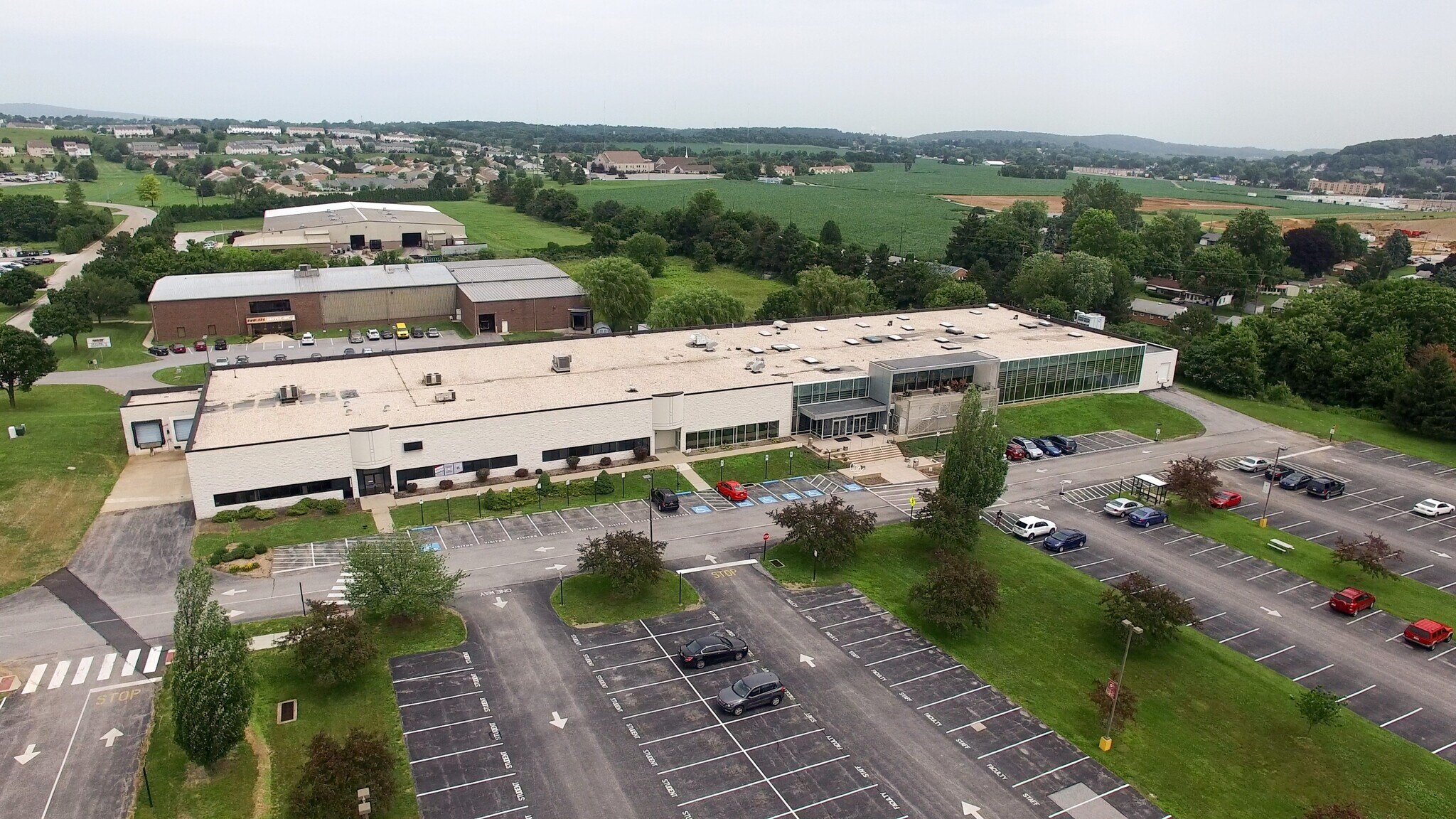 2121-2161 Pennsylvania Ave, York, PA à vendre Photo principale– Image 1 sur 12