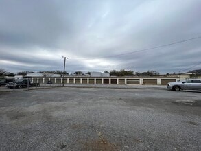 3 Leake St, Cartersville, GA à louer Photo de l’immeuble– Image 1 sur 1