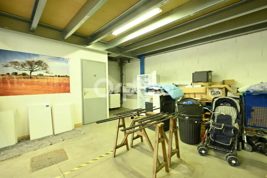 Bureau dans Brignais à louer - Photo de l’immeuble – Image 3 sur 9