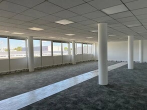 6 Avenue Du Marais, Argenteuil à louer Photo intérieure– Image 1 sur 5