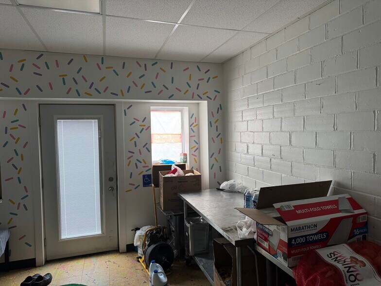 200 S Main St, Pine Island, MN à vendre - Photo de l’immeuble – Image 2 sur 9