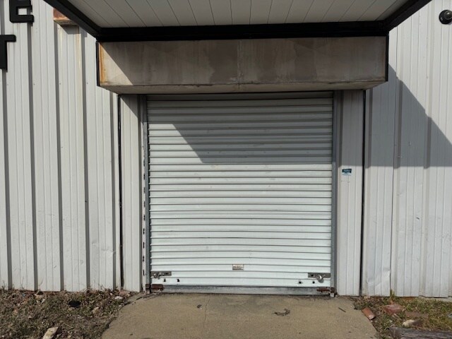 672 Lincoln Ave, Evansville, IN à vendre - Photo de l’immeuble – Image 3 sur 4