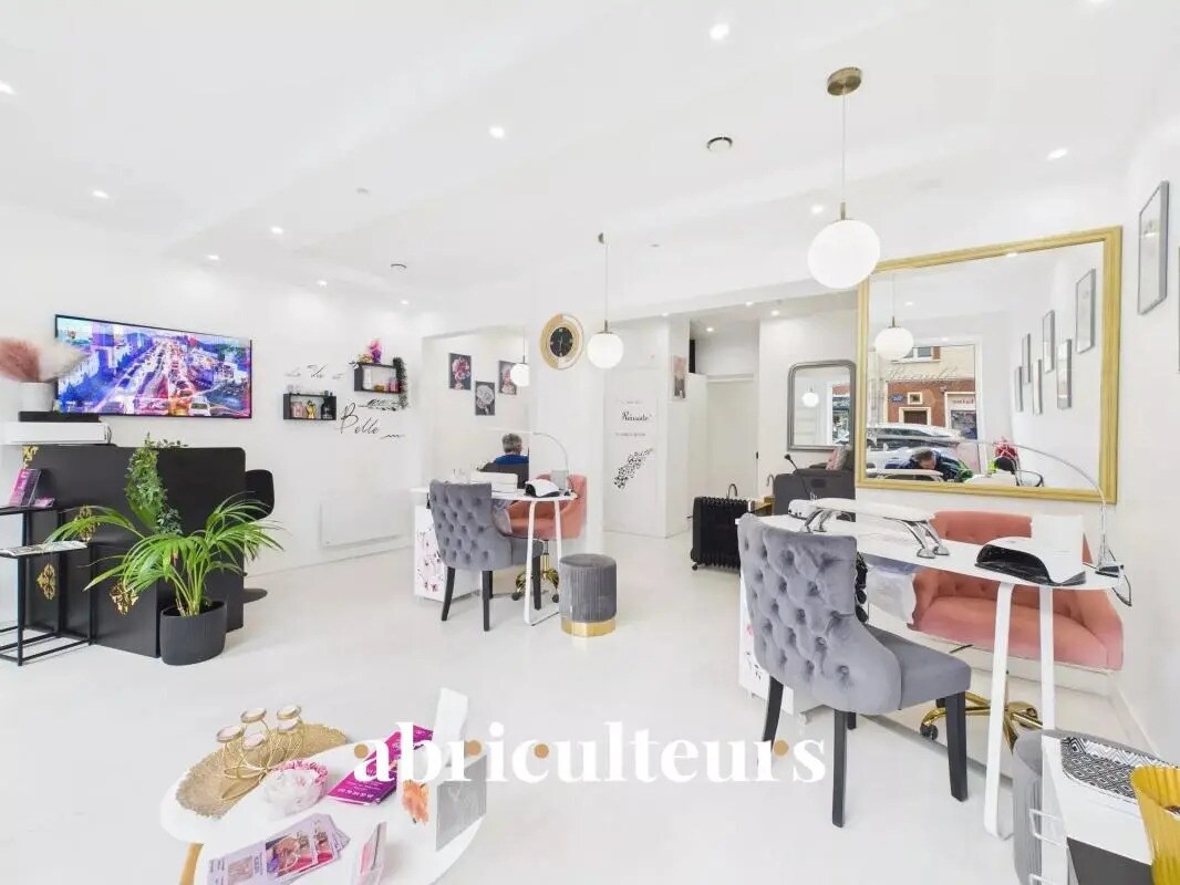 Local commercial dans Chartres à vendre Photo de l’immeuble– Image 1 sur 11