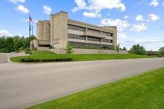 Plus de détails pour 3340 Perimeter Hill Dr, Nashville, TN - Bureau à vendre