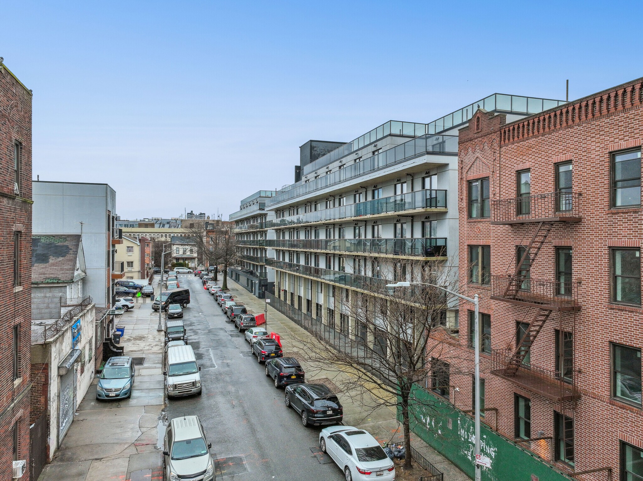 21 East 29th St & 1580 Nostrand Ave portefeuille de 2 biens à vendre sur LoopNet.fr Photo de l’immeuble– Image 1 sur 10
