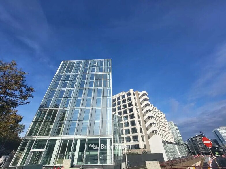 141 Cours Gambetta, Lyon à louer - Photo de l’immeuble – Image 1 sur 29