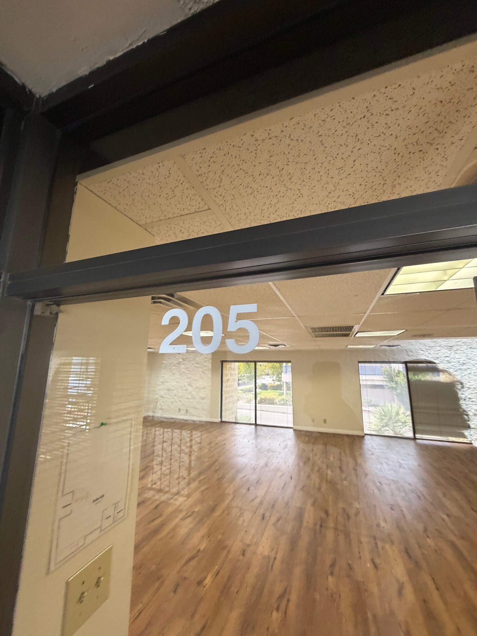 2225 E Flamingo Rd, Las Vegas, NV à louer Photo intérieure– Image 1 sur 4